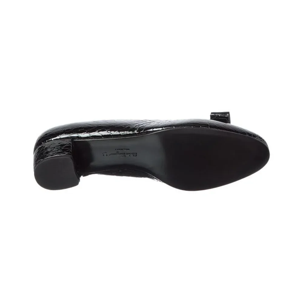 Ferragamo classic leather